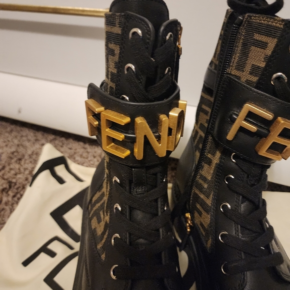 Fendi Lace Up Boots - Picture 2 of 8
